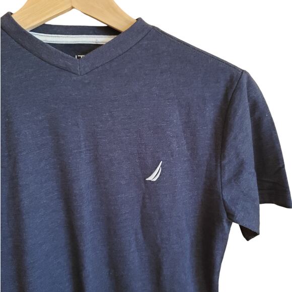 Nautica Boy's Navy Blue Short Sleeve Shirt Medium (10/12) - Picture 3 of 5